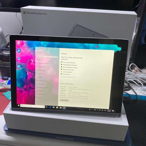 Microsoft Surface Pro 6 i5-8250U / 8G RAM / 128G SSD (不連 Keyboard 不連筆)