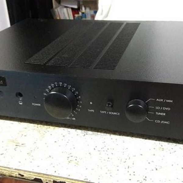 cairn aria integrated amp...220v...