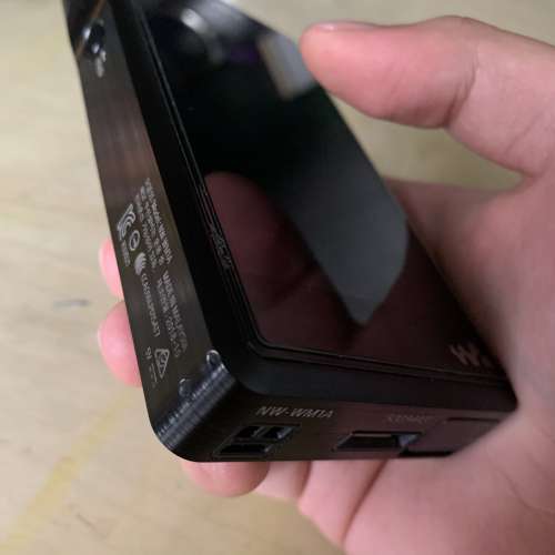 急售 Sony WM1A 黑磚 + 軍規防撞殼