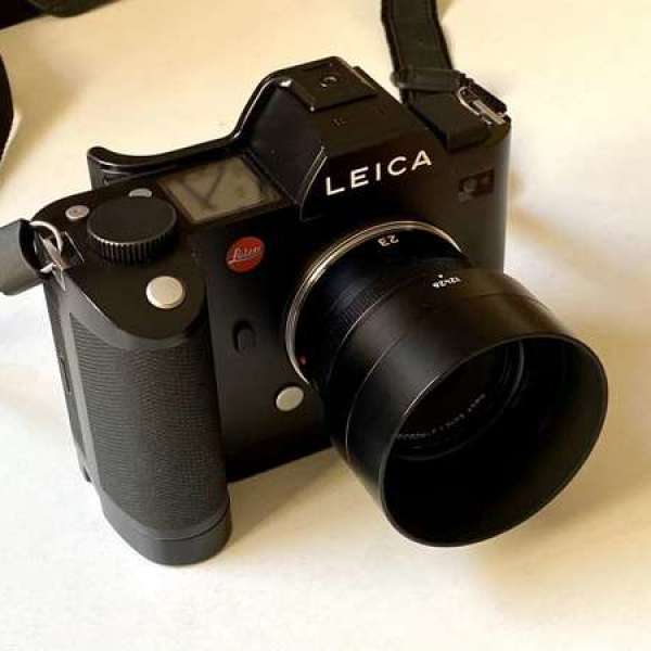 Leica SL 連 RRS 快上架及Thumb Up手指柄