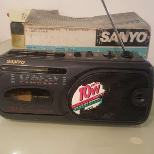 三洋卡式錄音機，四波段收音機