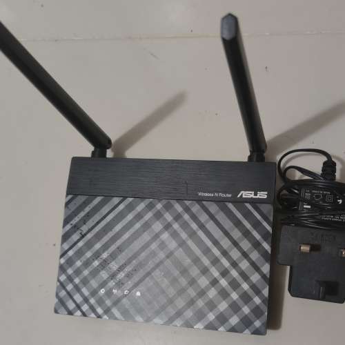 Asus N12+ 300M router