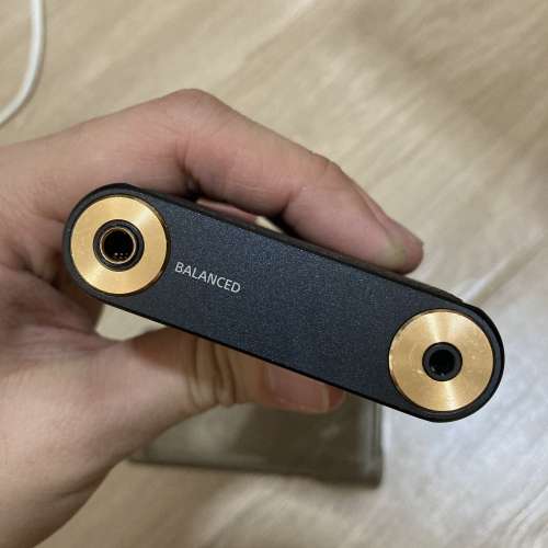 新淨有保Sony WM1-A 黑磚