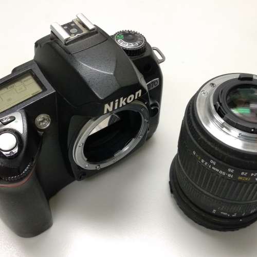 Nikon D70連Sigma 18-50mm/F2.8 EX DC