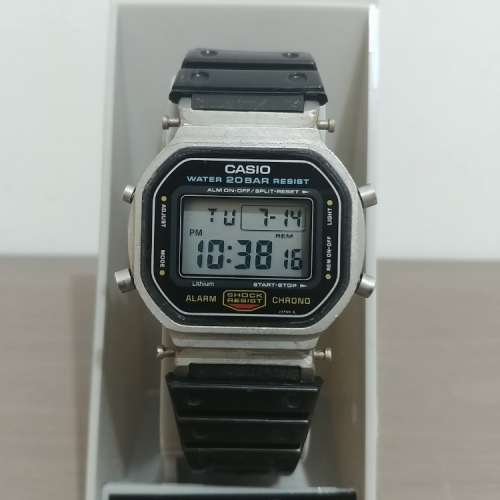 絕版 Casio Square G-Shock DW-5600C-1