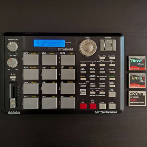 Akai Pro MPC-500 with upgraded  EXM=128