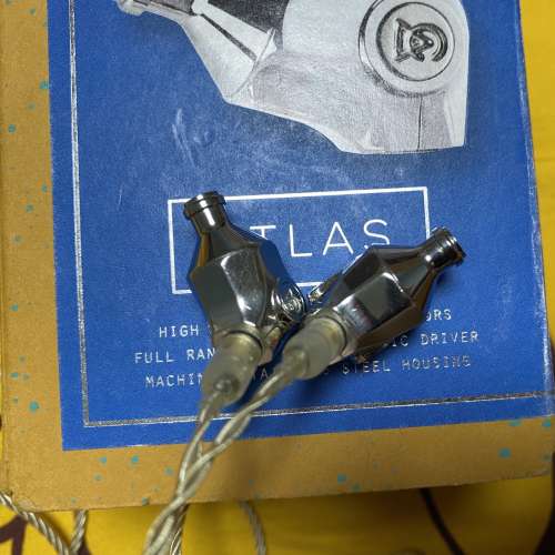 Campfire Audio Atlas