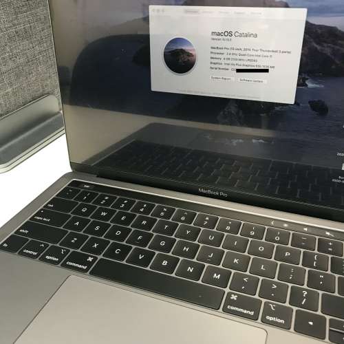 2019 Macbook Pro 13"太空灰（ Core i5,8GB Ram,512GB,保養至2023年2月）