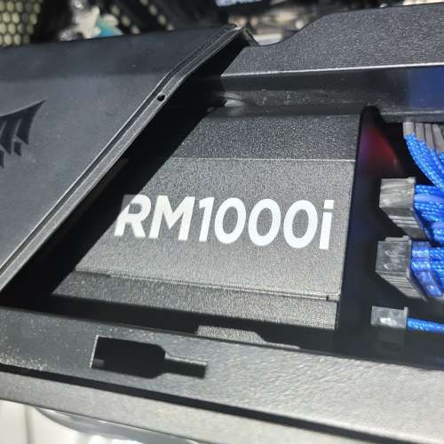 CORSAIR  RMi Series RM1000i — 1000 Watt 80 PLUS