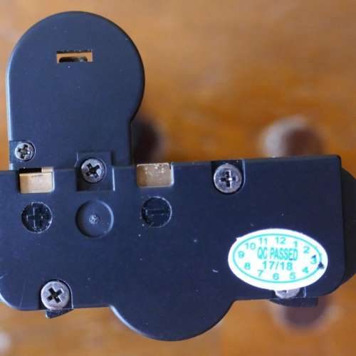 Pentax D-BH109 原廠电池盒