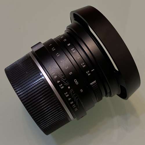 Leica Summarit 40mm f2.4