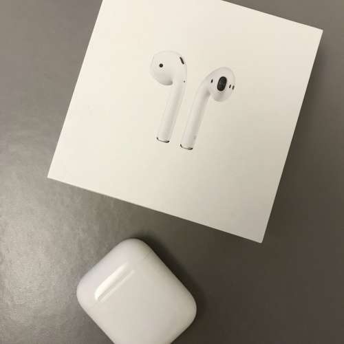 Apple Airpods 1 FULL SET with Box