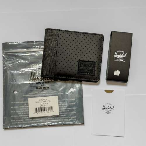 Herschel wallet RFID