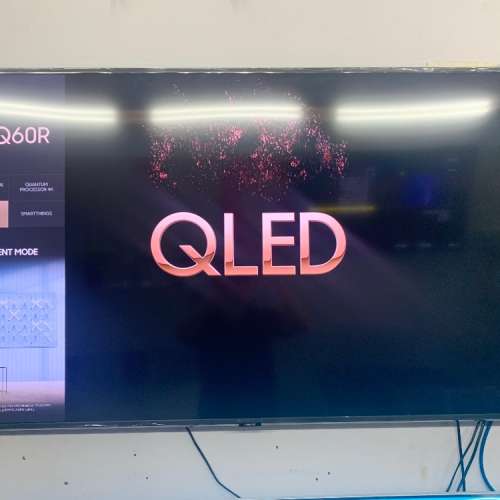 QLED  三星55Q60R