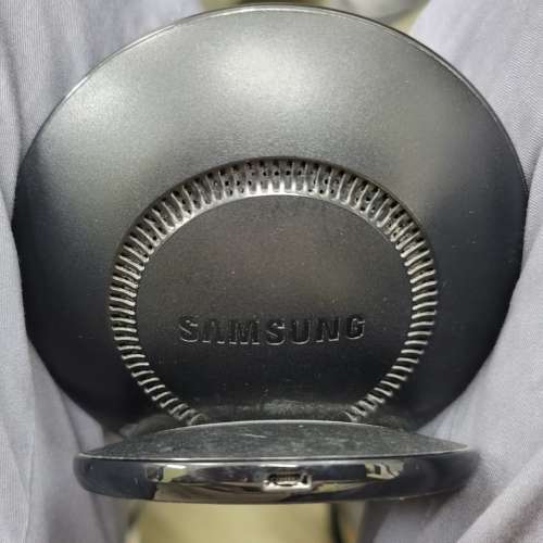 Samsung Wireless Charger stand黑色有盒