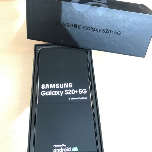 Samsung galaxy S20 plus 100% new