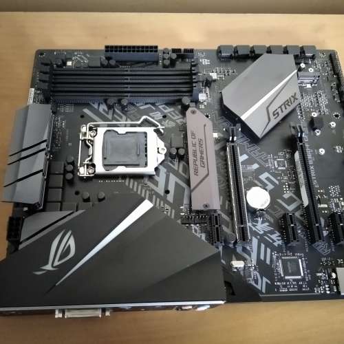 (全新長保) ASUS STRIX B360-F GAMING底板連背板 (運作正常  保至2022年3月)