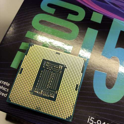 賣 Intel Core i5 9400F CPU