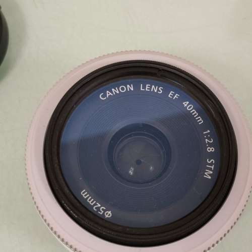 Canon EF 40mm f/2.8mm STM