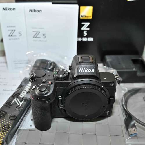 Nikon Z5 行貨 淨機 (有兩年保至2022年8月)