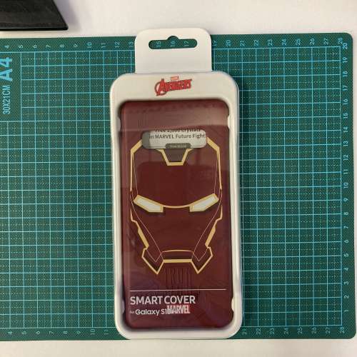 MARVEL Iron Man Galaxy Friends Smart Cover (S10+)
