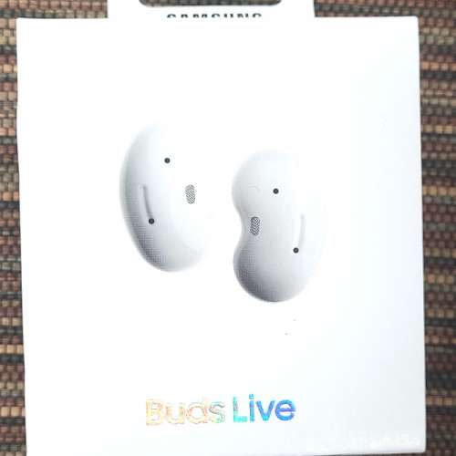 99% News Samsung Galaxy Buds Live Earbuds (white)