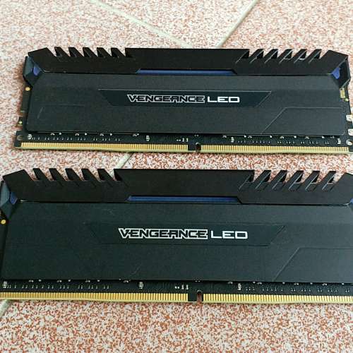 CORSAIR DDR4 3000 16GB(2*8GB) 套裝