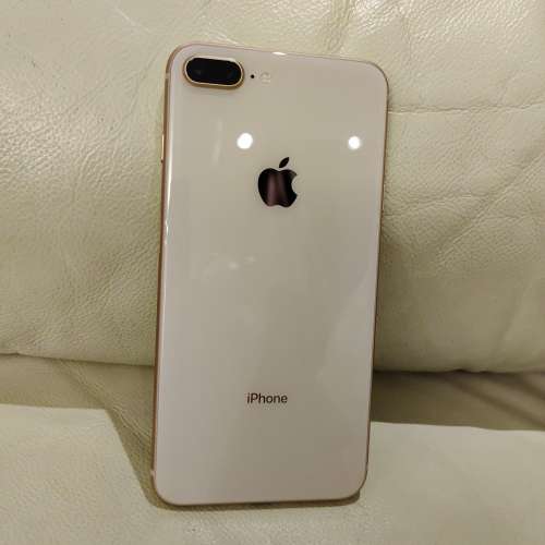 Apple iPhone 8 Plus 128gb 金色香港行貨保養至明年中