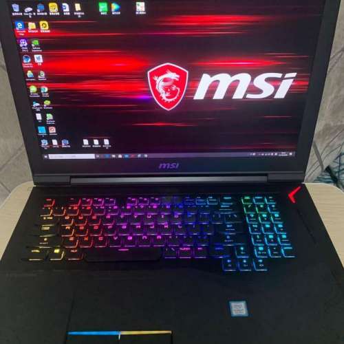 MSI GT75-8RG