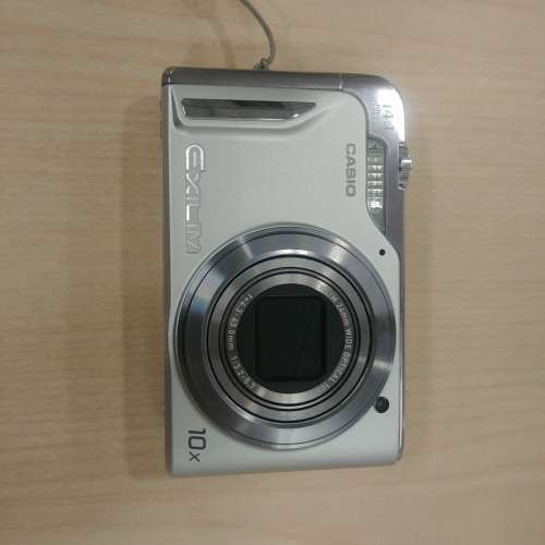 Casio EX-H15 數碼相機