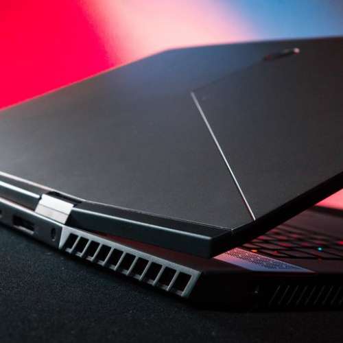 Alienware M17 R1 i7 144hz gaming laptop ultra   Razer asus msi egpu