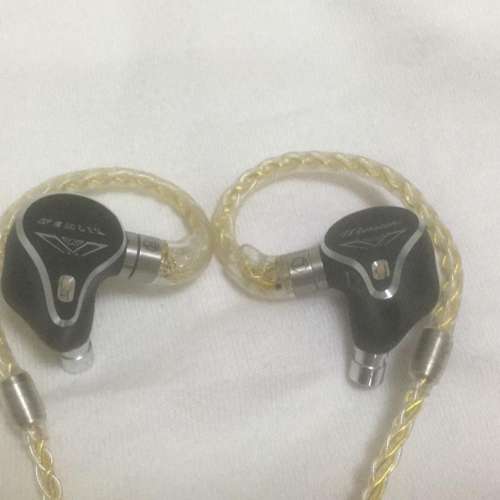威名康 2+2+4靜電圈耳機 (MMCX)  +送4.4升級線  (99.99%新)