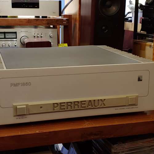 Perreaux PMF-1850 後級