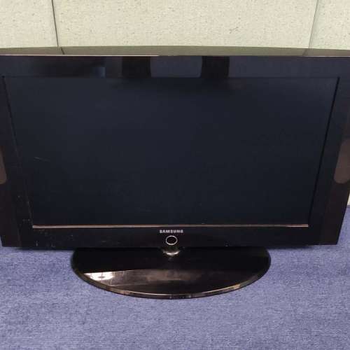 免費 SAMSUNG 32" LCD TV (故障，限時清走）