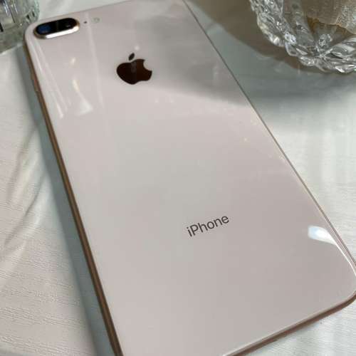 iPhone 8 Plus 64gb 玫瑰金