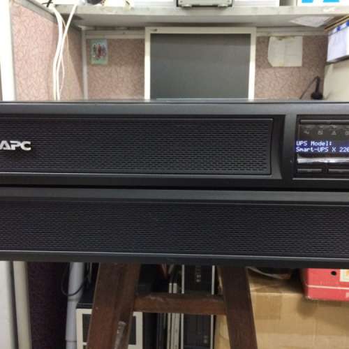 APC Smart-UPS X 2200