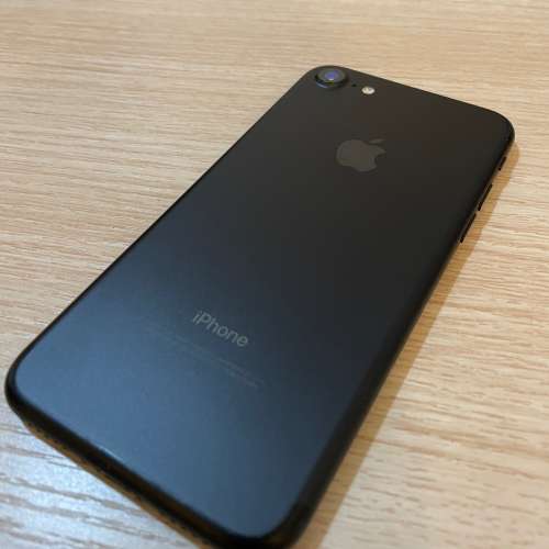 Iphone 7 128gb 磨沙黑色 9成新靚機