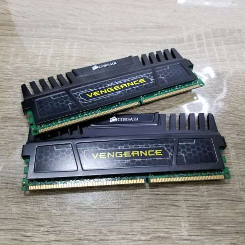 Corsair 1600(c10) DDR3 16GB(8GBx2)