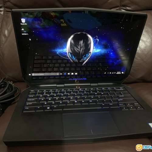 Alienware 13  i7 OLED gaming touch egpu