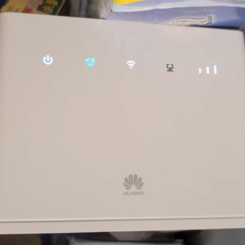 95%新HUAWEI 4G sim card router 插sim卡分享wifi 4G LTE 無線路由器 B311AS-853