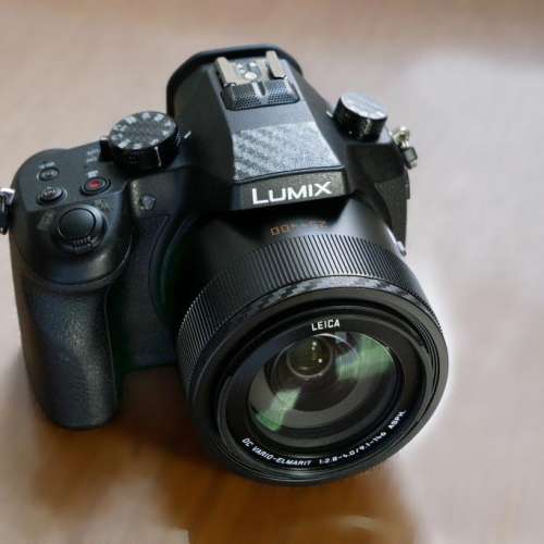 Panasonic Lumix DMC-FZ1000 99%new