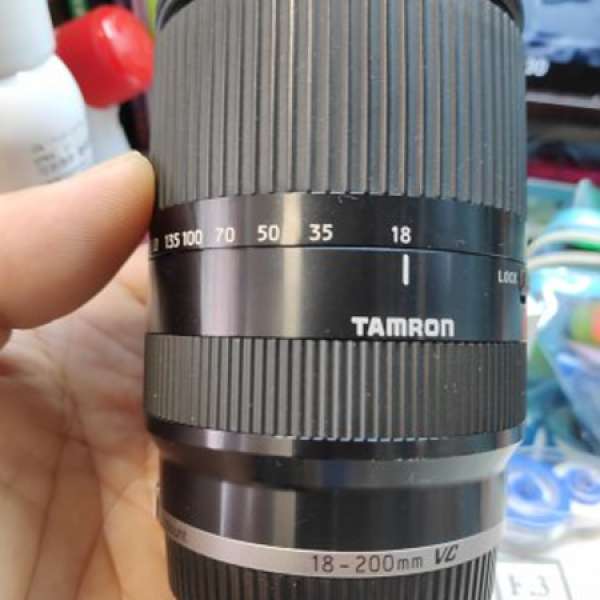 Tamron 18-200mm F/3.5-6.3  Sony e-mount