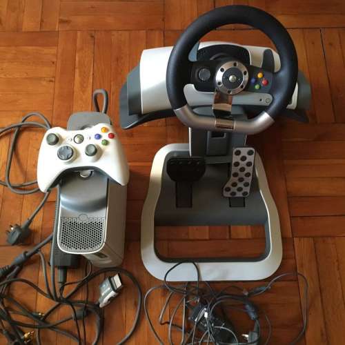XBox 360 + Steering Wheel for XBox 二手或全新Joystick, 遊戲機、模型