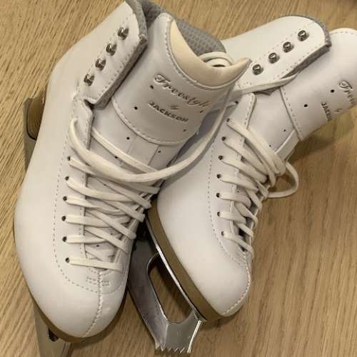 95% 新 溜冰鞋 Freestyle by Jackson 2190 5W Figure Skates Ice Skates