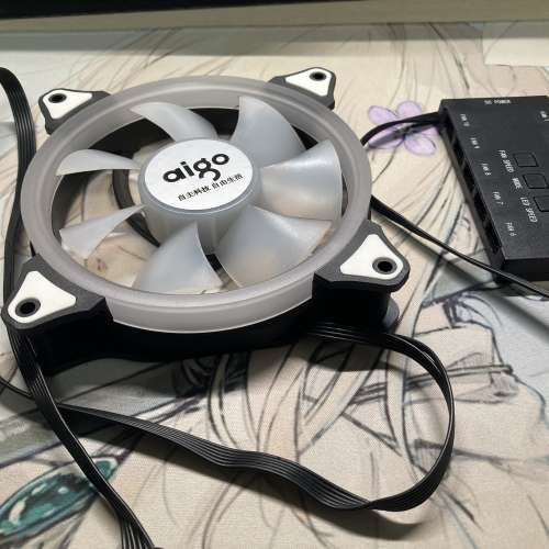 Aigo RGB 風扇5個連控制器