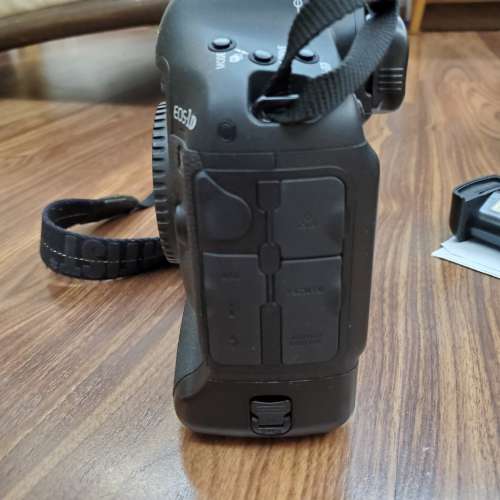 Canon 1DX 行貨 95%新 (旗艦機)