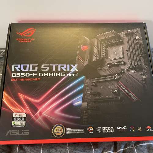 Asus Rog Strix B550-F WiFi 底板