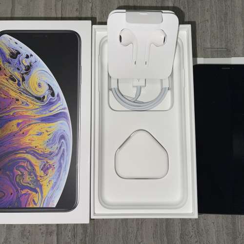 iphone xs max 256GB Silver 90%new 100%work