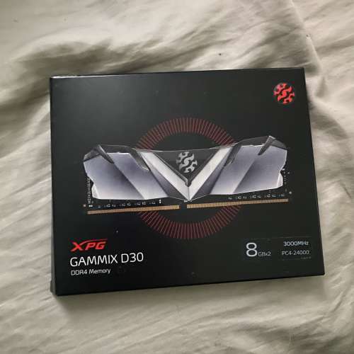 白光 XPG DDR4 8GBx2 16GB 3000 Mhz