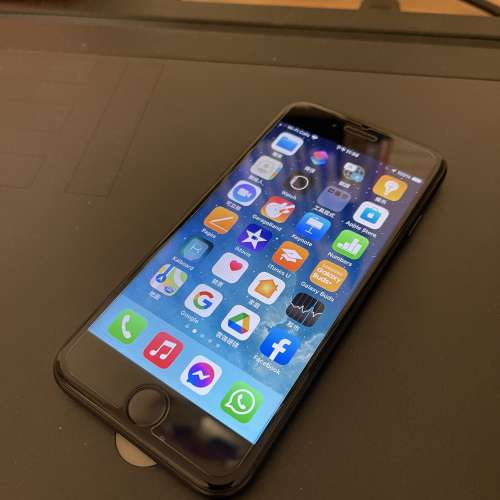 iPhone SE 2 黑色 128GB 有 Apple Care+